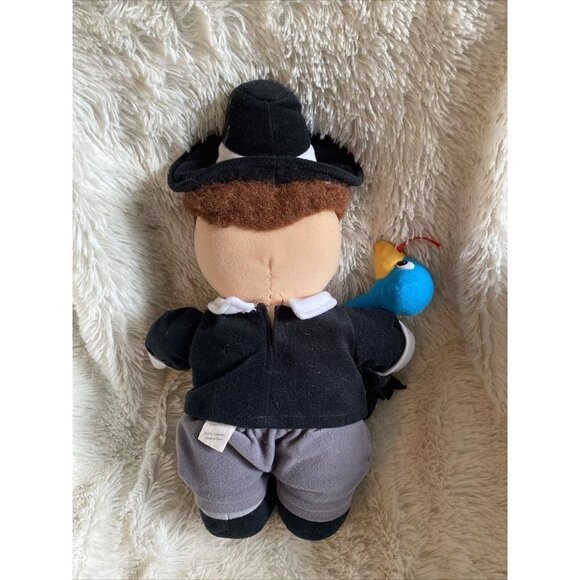 VTG Sugar Loaf Plush Pilgrim Boy With Bird made 1991 Stuffed Thanksgiving - Picture 2 of 4